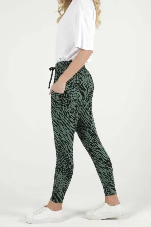 Betty Basics Barcelona Pants in Sage Instinct Print