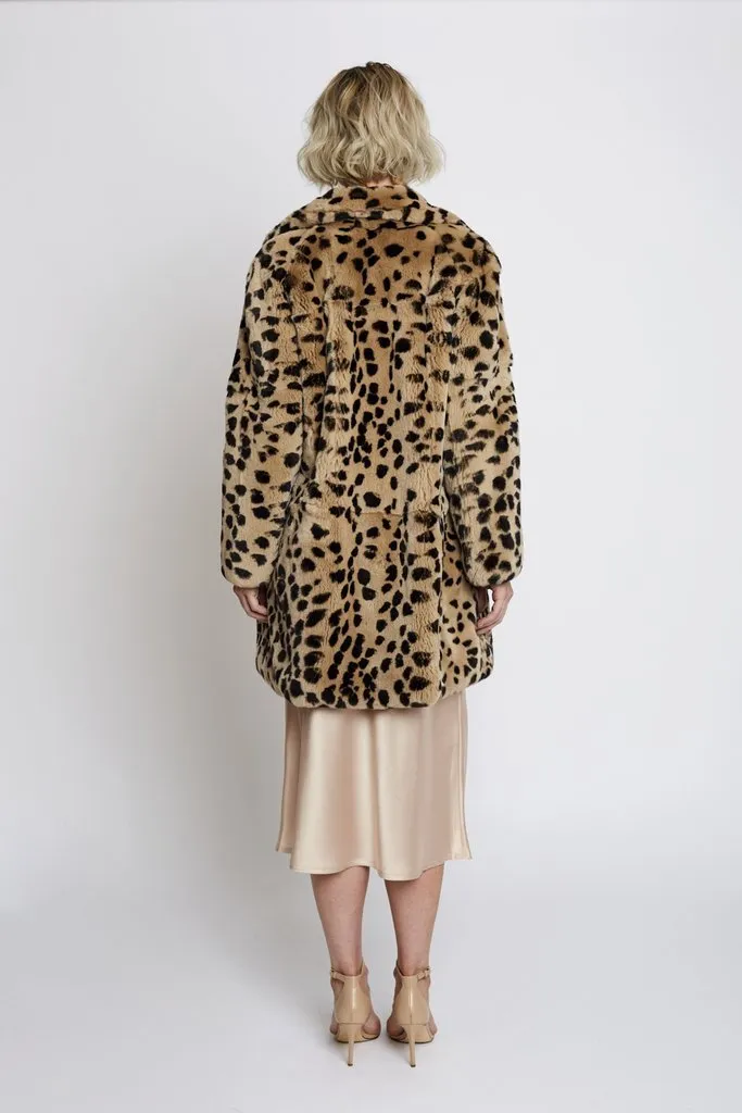 Carrie Leopard Coat