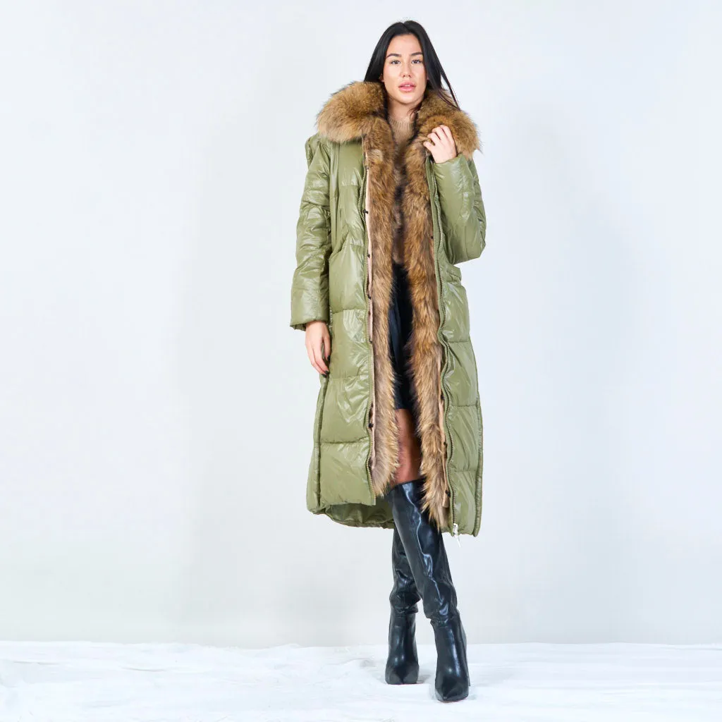 Cozy quilted duck down coat with fur collar wholesale