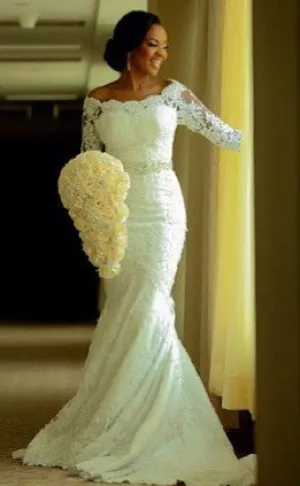 Glamorous Half-Sleeve Lace Wedding Dress Mermaid Crystal Bow Back