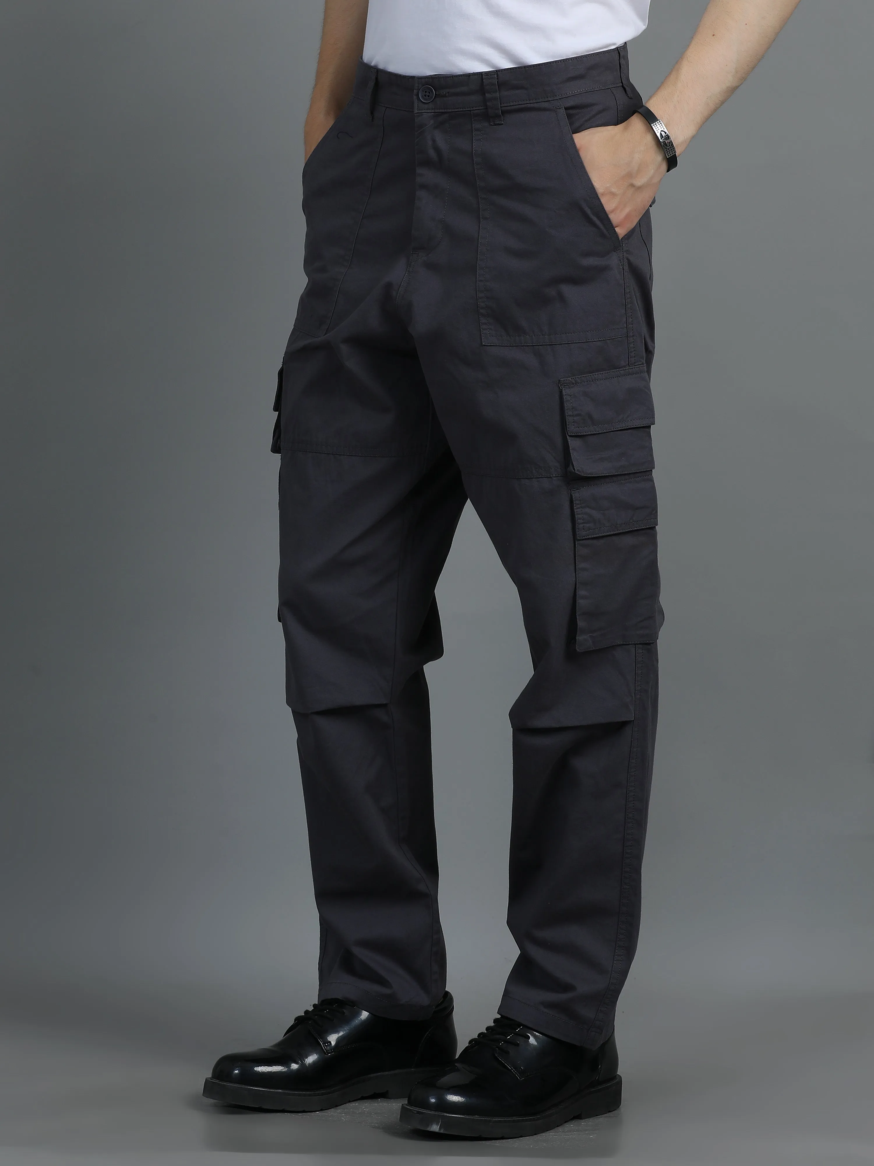 Men 2 Cotton Relaxed Fit Cargo Trousers, Charcoal Grey khakhi