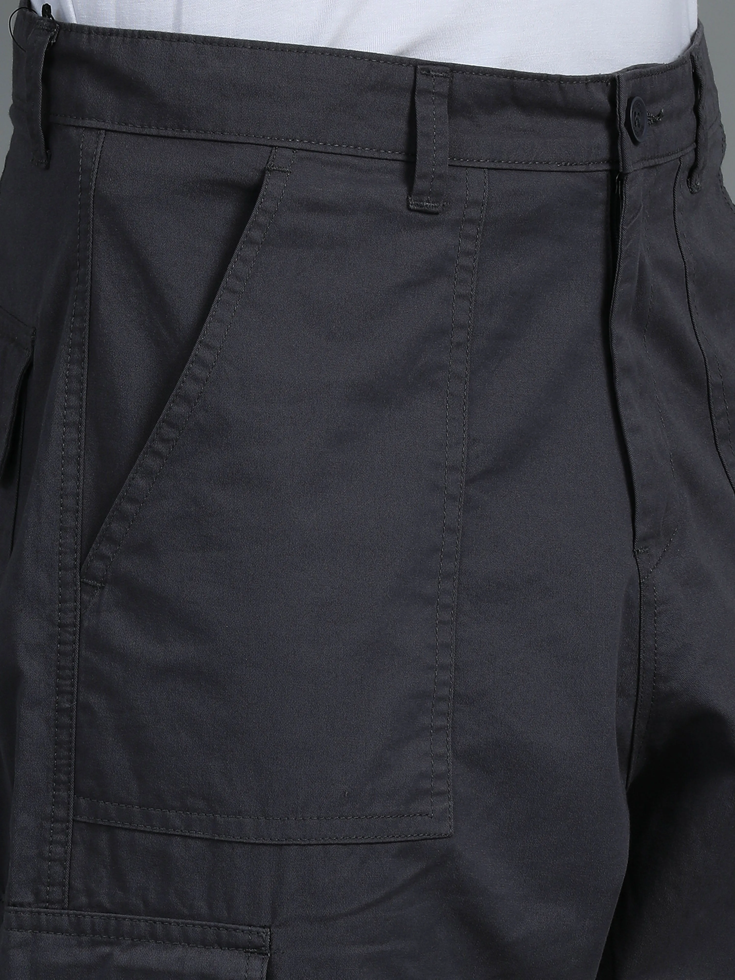 Men 2 Cotton Relaxed Fit Cargo Trousers, Charcoal Grey khakhi