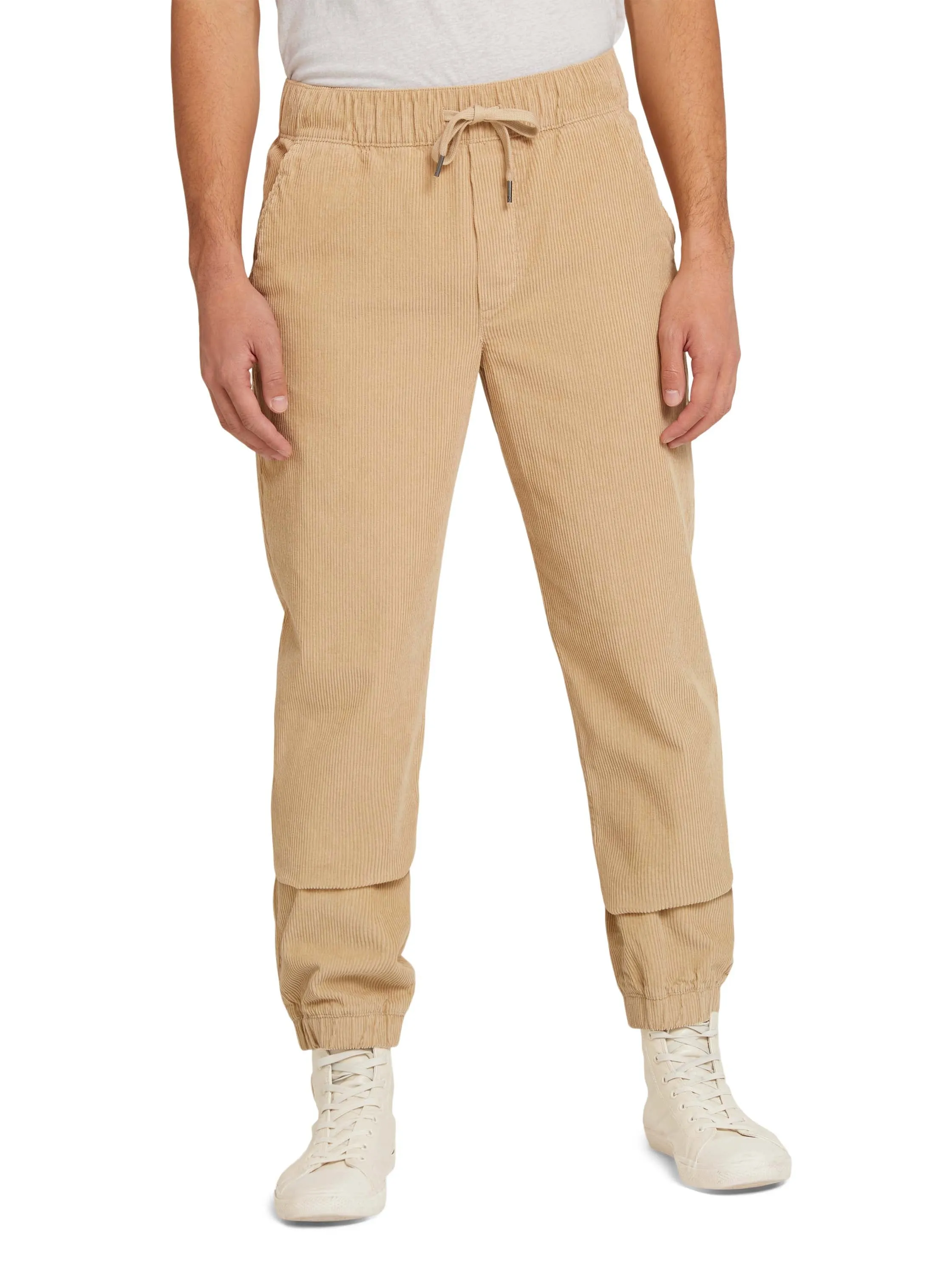 RELAXED CORDUROY JOGGER