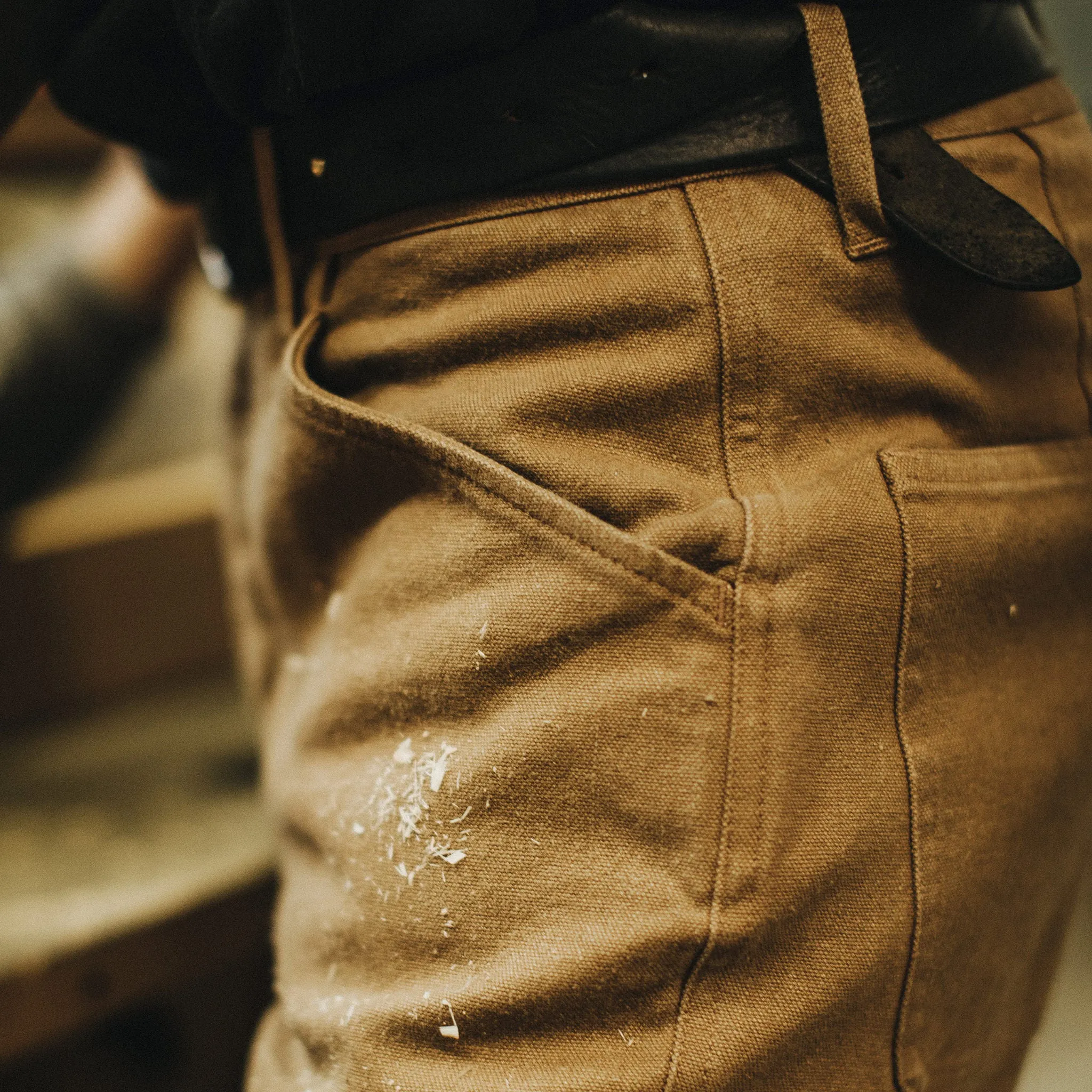 The Camp Pant in British Khaki Boss Duck