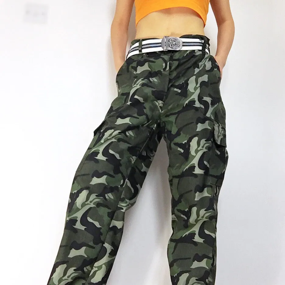 UNISEX OVERSIZE CAMO CARGO TROUSERS