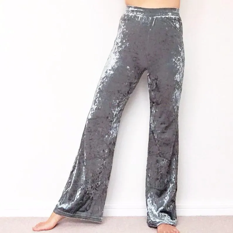 VELVET SLIGHTLY FLARE LEG TROUSERS